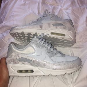 Nike Air Max 90
